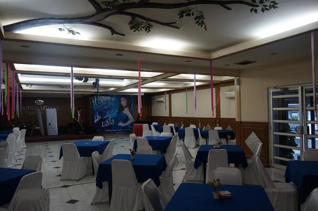 Urbanview Hotel Crown Tasikmalaya By Reddoorz Buitenkant foto